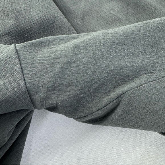 Athleta Trekkie North Joggers Gray and Black with zippers at ankles women’s 8 - Picture 14 of 14